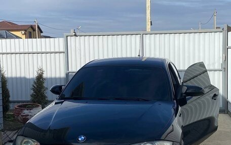 BMW 1 серия, 2007 год, 780 000 рублей, 2 фотография