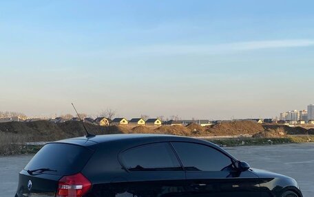 BMW 1 серия, 2007 год, 780 000 рублей, 9 фотография