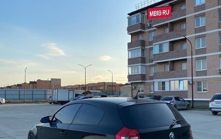 BMW 1 серия, 2007 год, 780 000 рублей, 11 фотография