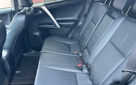 Toyota RAV4, 2018 год, 2 650 000 рублей, 9 фотография