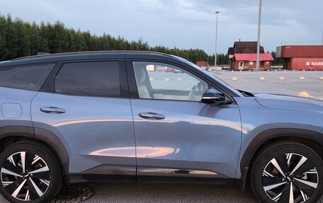 Geely Atlas, 2023 год, 2 800 000 рублей, 4 фотография