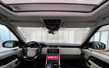 Land Rover Range Rover IV рестайлинг, 2018 год, 6 550 000 рублей, 10 фотография