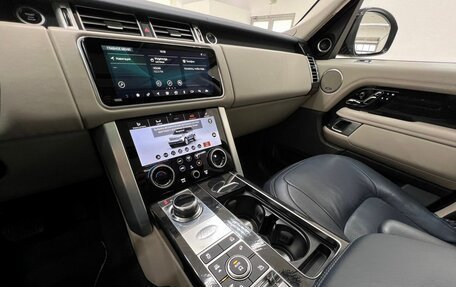 Land Rover Range Rover IV рестайлинг, 2018 год, 6 550 000 рублей, 23 фотография