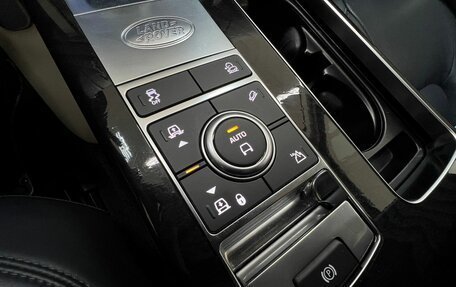 Land Rover Range Rover IV рестайлинг, 2018 год, 6 550 000 рублей, 15 фотография