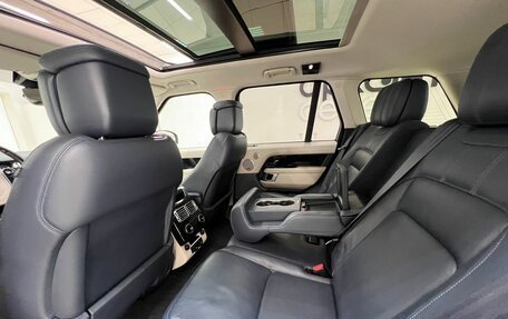 Land Rover Range Rover IV рестайлинг, 2018 год, 6 550 000 рублей, 39 фотография