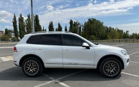Volkswagen Touareg III, 2014 год, 2 870 000 рублей, 2 фотография