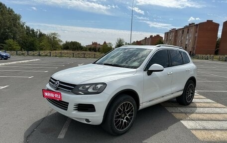 Volkswagen Touareg III, 2014 год, 2 870 000 рублей, 9 фотография