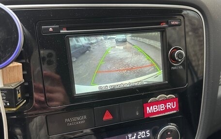 Mitsubishi Outlander III рестайлинг 3, 2013 год, 1 250 000 рублей, 20 фотография