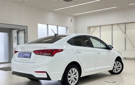 Hyundai Solaris II рестайлинг, 2017 год, 1 170 000 рублей, 5 фотография