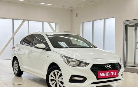 Hyundai Solaris II рестайлинг, 2017 год, 1 170 000 рублей, 3 фотография