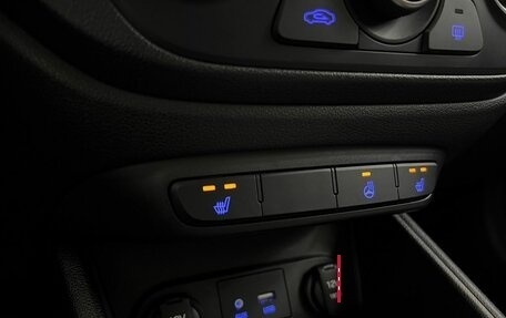 Hyundai Solaris II рестайлинг, 2017 год, 1 170 000 рублей, 32 фотография