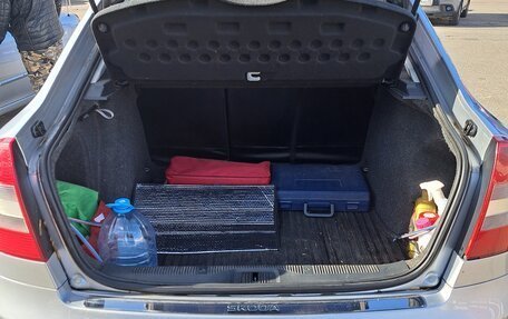 Skoda Octavia, 2011 год, 680 000 рублей, 10 фотография