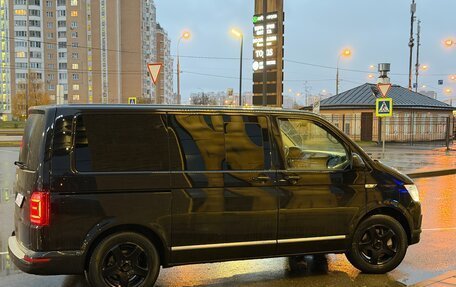 Volkswagen Multivan T6 рестайлинг, 2016 год, 3 250 000 рублей, 4 фотография