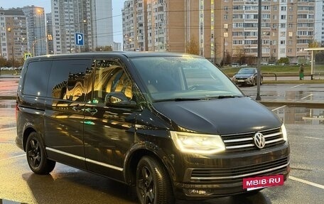 Volkswagen Multivan T6 рестайлинг, 2016 год, 3 250 000 рублей, 5 фотография