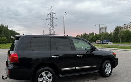 Toyota Land Cruiser 200, 2015 год, 3 700 000 рублей, 3 фотография