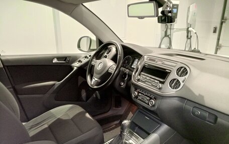 Volkswagen Tiguan I, 2012 год, 929 000 рублей, 10 фотография