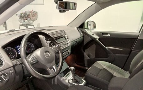 Volkswagen Tiguan I, 2012 год, 929 000 рублей, 8 фотография