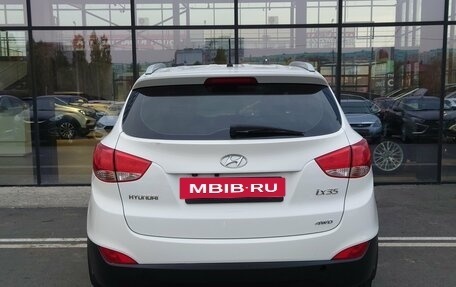 Hyundai ix35 I рестайлинг, 2011 год, 997 000 рублей, 5 фотография