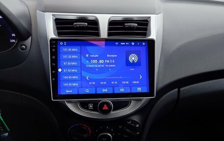 Hyundai Solaris II рестайлинг, 2011 год, 480 000 рублей, 12 фотография