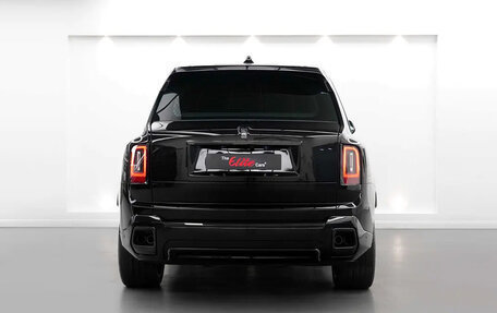 Rolls-Royce Cullinan, 2025 год, 99 900 000 рублей, 7 фотография