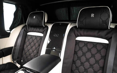 Rolls-Royce Cullinan, 2025 год, 99 900 000 рублей, 9 фотография