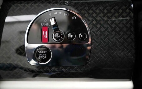 Rolls-Royce Cullinan, 2025 год, 99 900 000 рублей, 16 фотография