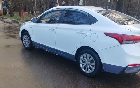 Hyundai Solaris II рестайлинг, 2018 год, 899 999 рублей, 15 фотография