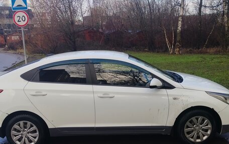 Hyundai Solaris II рестайлинг, 2018 год, 899 999 рублей, 18 фотография