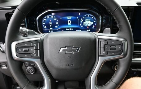 Chevrolet Silverado, 2025 год, 132 654 рублей, 13 фотография