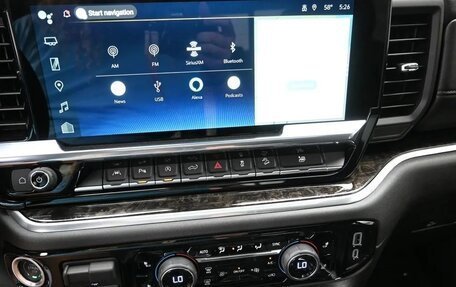 Chevrolet Silverado, 2025 год, 132 654 рублей, 15 фотография