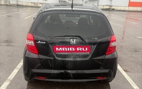 Honda Jazz II рестайлинг, 2011 год, 1 150 000 рублей, 3 фотография