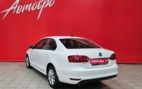 Volkswagen Jetta VI, 2012 год, 1 065 000 рублей, 3 фотография