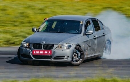 BMW 3 серия, 2009 год, 1 700 000 рублей, 2 фотография