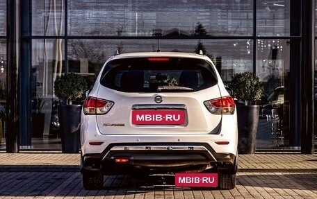 Nissan Pathfinder, 2016 год, 2 395 000 рублей, 5 фотография