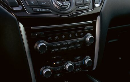 Nissan Pathfinder, 2016 год, 2 395 000 рублей, 15 фотография