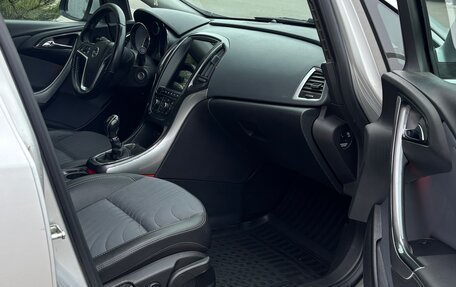 Opel Astra J, 2012 год, 630 000 рублей, 6 фотография