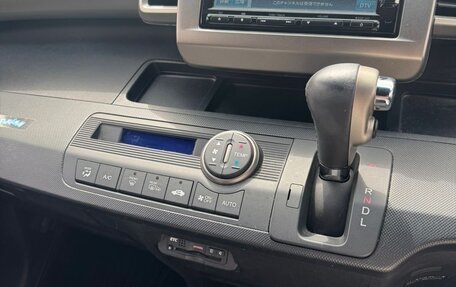 Honda Freed I, 2014 год, 1 000 000 рублей, 10 фотография