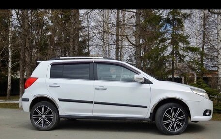 Geely MK Cross I, 2014 год, 210 000 рублей, 2 фотография