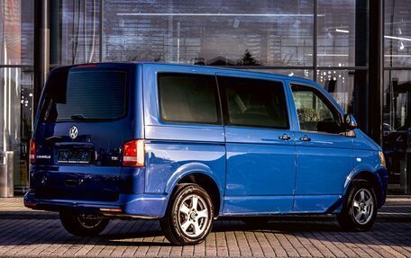 Volkswagen Caravelle T5, 2013 год, 2 195 000 рублей, 6 фотография