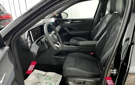 Volkswagen Tiguan, 2025 год, 4 950 000 рублей, 18 фотография