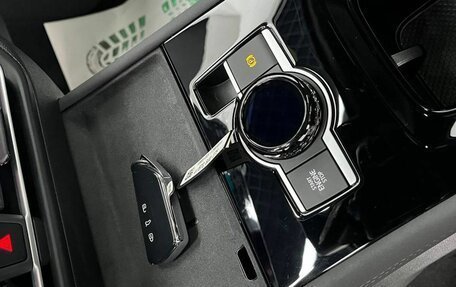 Volkswagen Tiguan, 2025 год, 4 950 000 рублей, 19 фотография