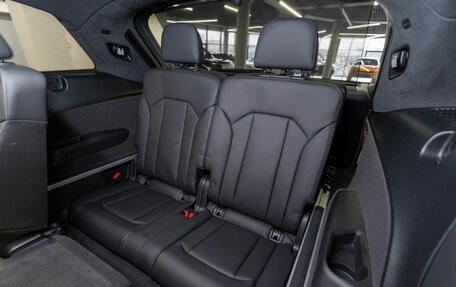 Audi Q7, 2025 год, 17 800 000 рублей, 16 фотография