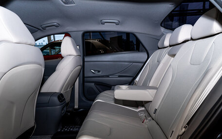 Hyundai Elantra, 2025 год, 2 950 000 рублей, 17 фотография