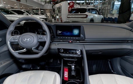 Hyundai Elantra, 2025 год, 2 950 000 рублей, 11 фотография