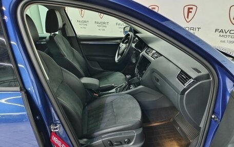 Skoda Octavia, 2018 год, 1 724 000 рублей, 14 фотография