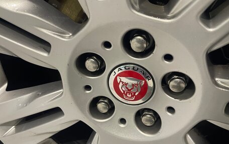 Jaguar XF II, 2018 год, 2 900 000 рублей, 12 фотография