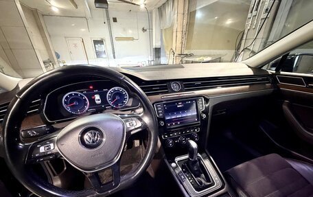 Volkswagen Passat B8 рестайлинг, 2016 год, 1 790 000 рублей, 10 фотография