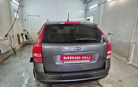 KIA cee'd I рестайлинг, 2011 год, 900 000 рублей, 2 фотография