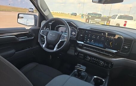 Chevrolet Silverado, 2025 год, 8 276 926 рублей, 15 фотография