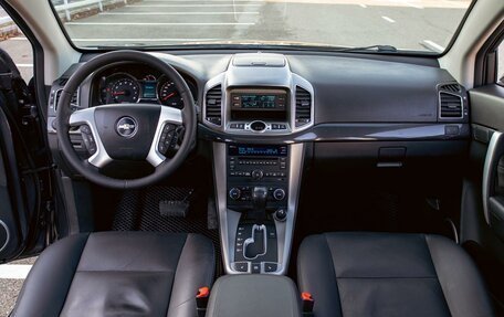 Chevrolet Captiva I, 2013 год, 1 295 000 рублей, 16 фотография